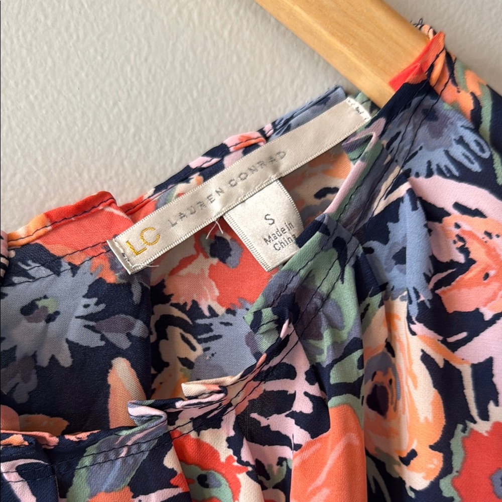 Floral Women's Top - Multicolor - Picture 2 of 7
